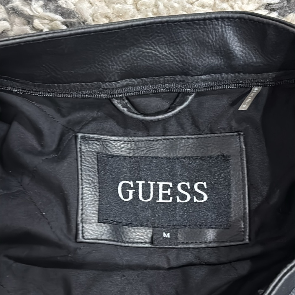 GUESS Coat Moto Jacket Quilted Lining Removable Hood Sz M PERFECT COND!! - Picture 7 of 10